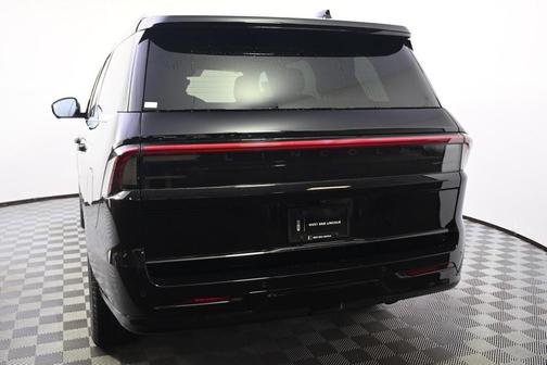 2025 Lincoln Navigator Black Label