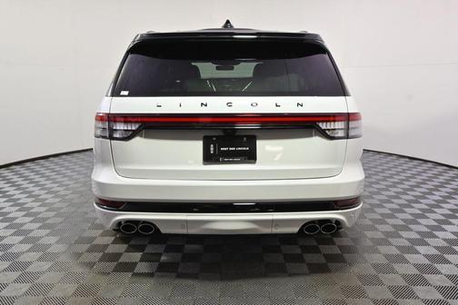 Pristine White Metallic Tri-Coat 2026 Lincoln Aviator Black Label AWD