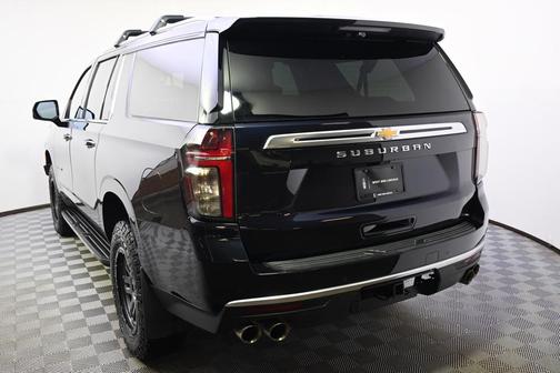 2023 Chevrolet Suburban 4WD High Country