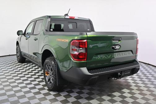 Eruption Green 2025 Ford Maverick Tremor