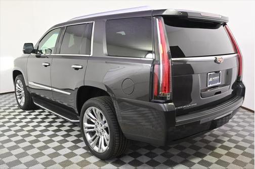 2017 Cadillac Escalade Premium Luxury