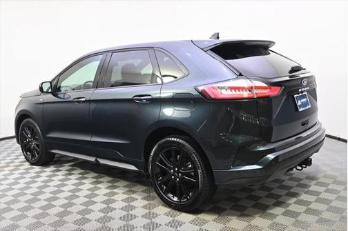 2023 Ford Edge ST Line