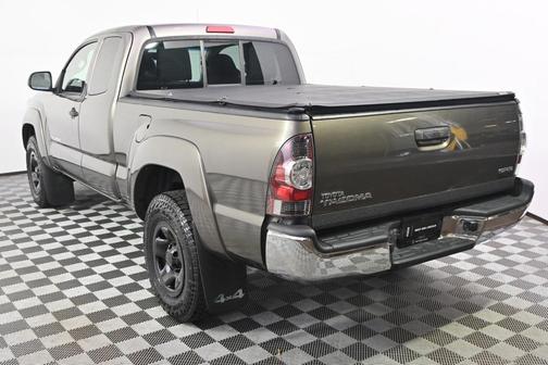 2013 Toyota Tacoma Base