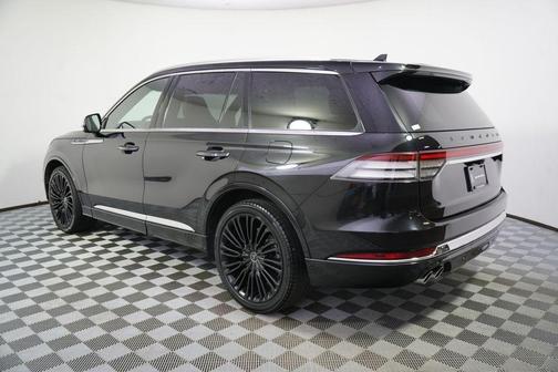 Infinite Black 2021 Lincoln Aviator Black Label AWD