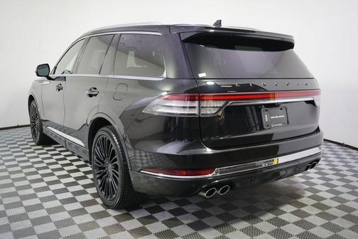 Infinite Black 2021 Lincoln Aviator Black Label AWD