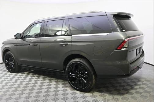 2025 Lincoln Navigator Black Label