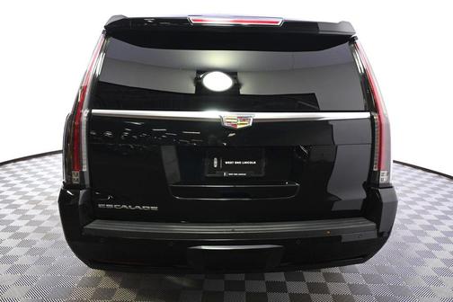 2016 Cadillac Escalade ESV Platinum