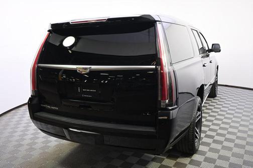 2016 Cadillac Escalade ESV Platinum