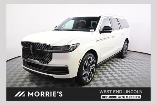 Pristine White Metallic Tri-Coat 2026 Lincoln Navigator Reserve