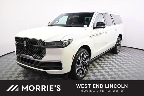 Pristine White Metallic Tri-Coat 2026 Lincoln Navigator Reserve