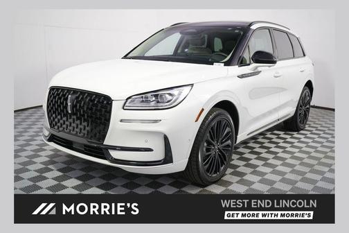 Pristine White Metallic Tri-Coat 2023 Lincoln Corsair Reserve