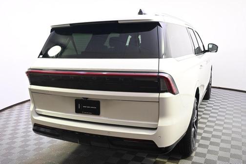 2026 Lincoln Navigator Black Label