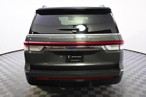 2022 Lincoln Navigator Black Label