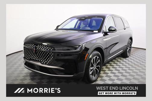 Infinite Black Metallic Clearcoat 2026 Lincoln Nautilus Premiere