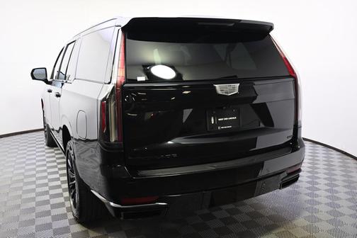 2023 Cadillac Escalade ESV Sport