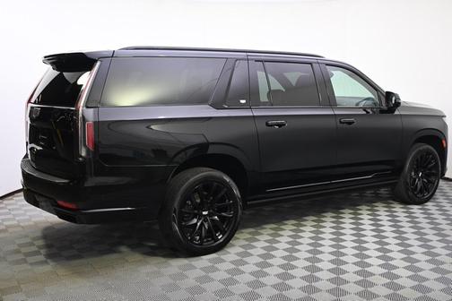 2023 Cadillac Escalade ESV Sport