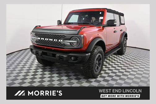 Hot Pepper Red Metallic Tinted Clearcoat 2022 Ford Bronco Badlands
