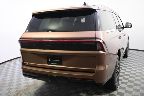 2025 Lincoln Navigator Black Label