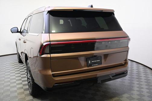 2025 Lincoln Navigator Black Label