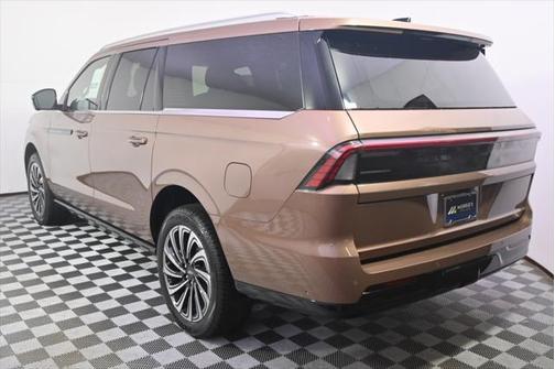 2025 Lincoln Navigator Black Label