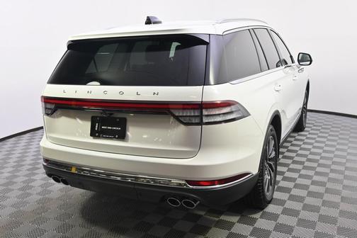 2025 Lincoln Aviator Premiere