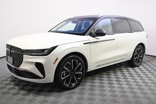 2024 Lincoln Nautilus Reserve