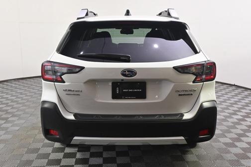 2024 Subaru Outback Touring