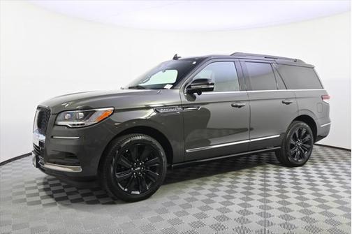 2024 Lincoln Navigator Black Label