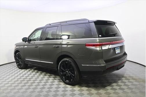 2024 Lincoln Navigator Black Label