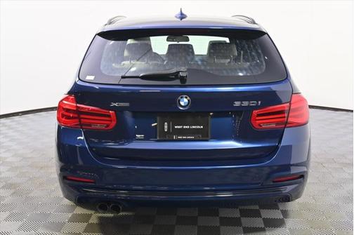 2019 BMW 330 xDrive