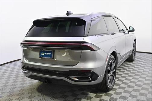 2025 Lincoln Nautilus Reserve