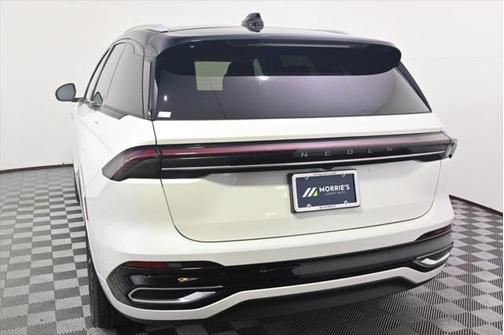 2025 Lincoln Nautilus Reserve