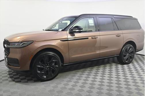 2025 Lincoln Navigator Black Label
