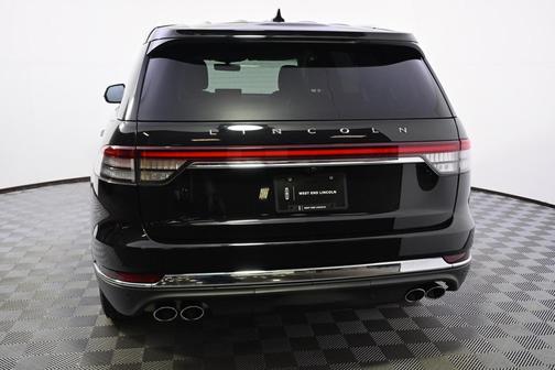 2023 Lincoln Aviator Standard AWD