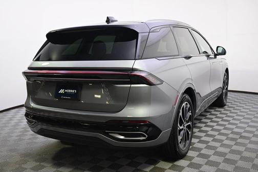 2025 Lincoln Nautilus Reserve