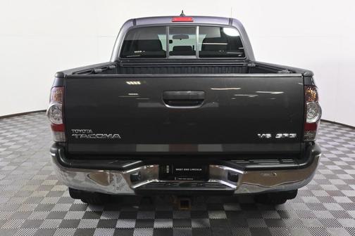 2015 Toyota Tacoma Base