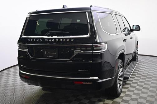 2022 Jeep Grand Wagoneer Series II 4x4