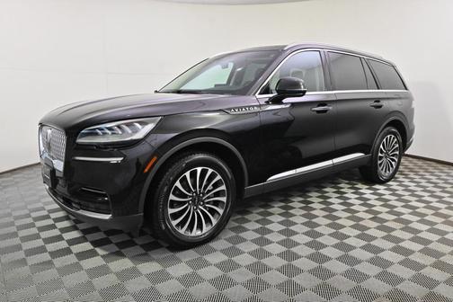 2023 Lincoln Aviator Standard AWD
