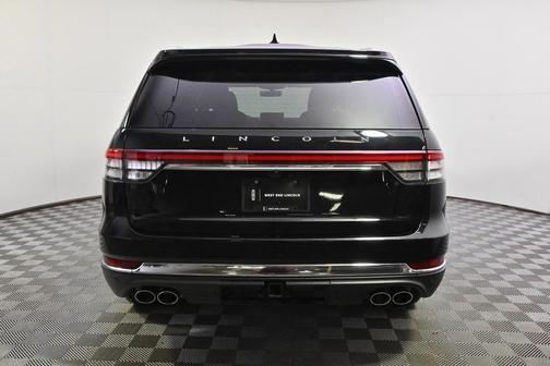 2023 Lincoln Aviator Standard AWD