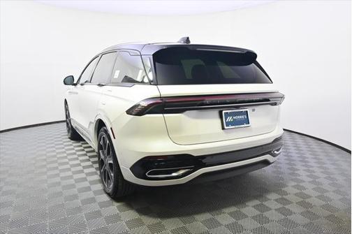 2025 Lincoln Nautilus Reserve