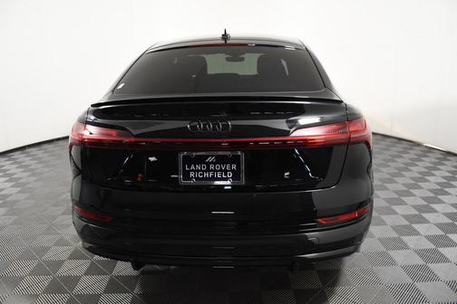 2022 Audi e-tron S Premium Plus