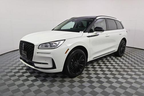 pristine white metallic tri-coat 2026 Lincoln Corsair Reserve