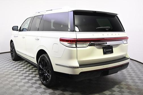 2022 Lincoln Navigator Reserve