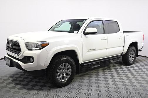 2017 Toyota Tacoma SR5