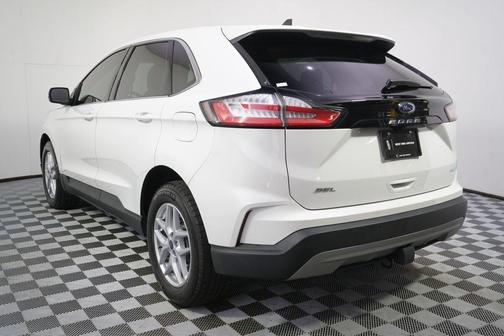 Star White Metallic Tri-Coat 2022 Ford Edge SEL