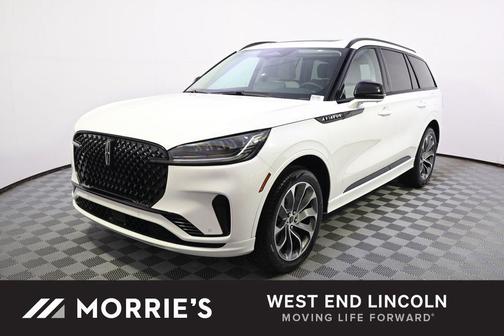 Pristine White Metallic Tri-Coat 2026 Lincoln Aviator Premiere
