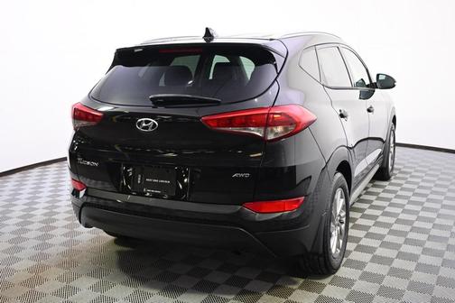2017 Hyundai TUCSON SE Plus
