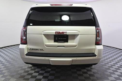 White Diamond Tricoat 2015 GMC Yukon XL 1500 SLT