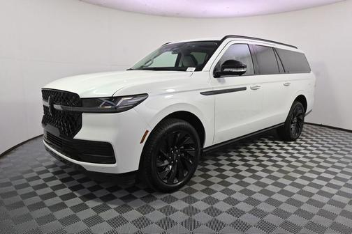 PRISTINE WHITE METALLIC 3C 2026 Lincoln Navigator Reserve