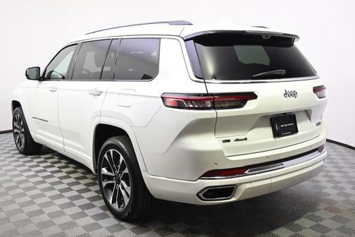2022 Jeep Grand Cherokee L Overland